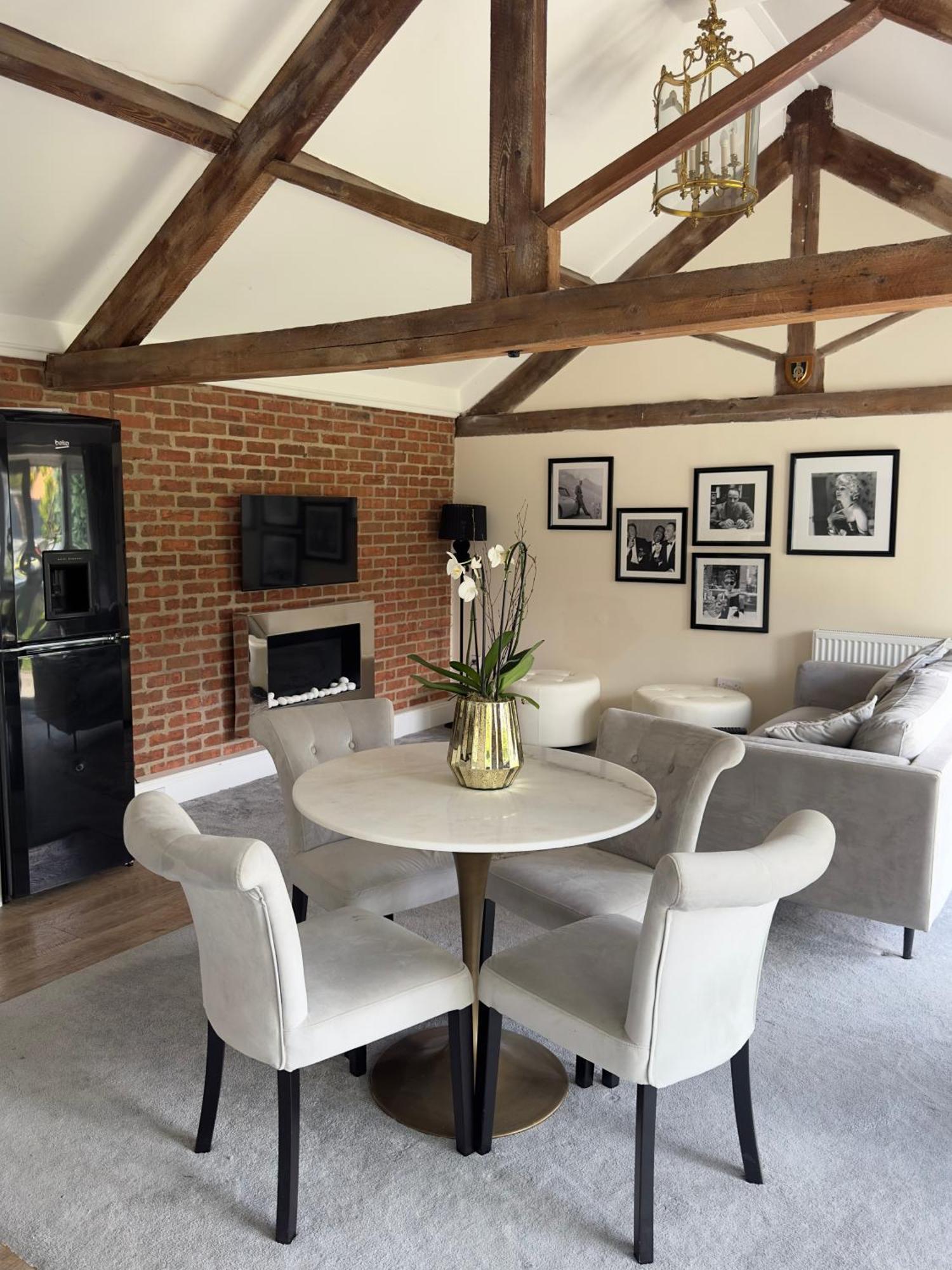 Апартаменты The Luxury Annex At Barmby Moor House Йорк Экстерьер фото